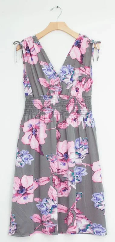 12 Pieces 12 Wholesale Plus Floral Tie Shoulder Midi Dress Gray – Wholesale Sock Deals – Womens Sundresses & Fashion