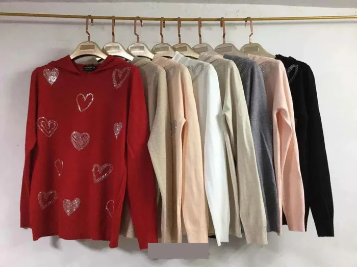 24 Pieces Women’s Knitted Cashmere Rhinestone Design S/M – Womens Sweaters & Cardigan